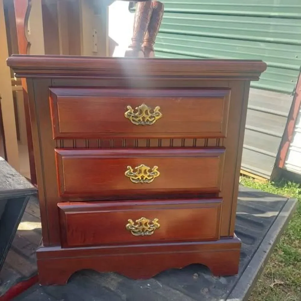Queen Size Bedroom Set